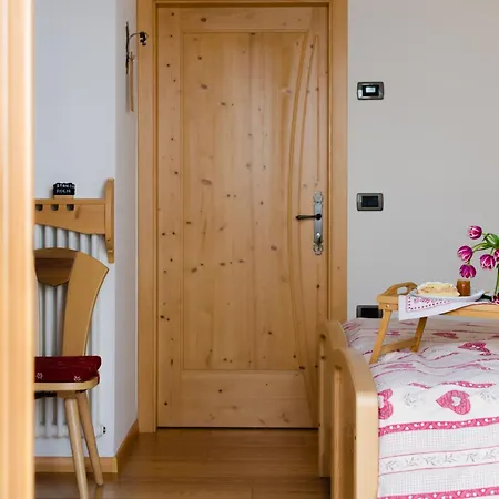 Farm stay Agritur Coryletum Coredo