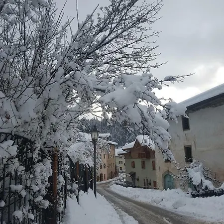 Agritur Coryletum Farm stay *